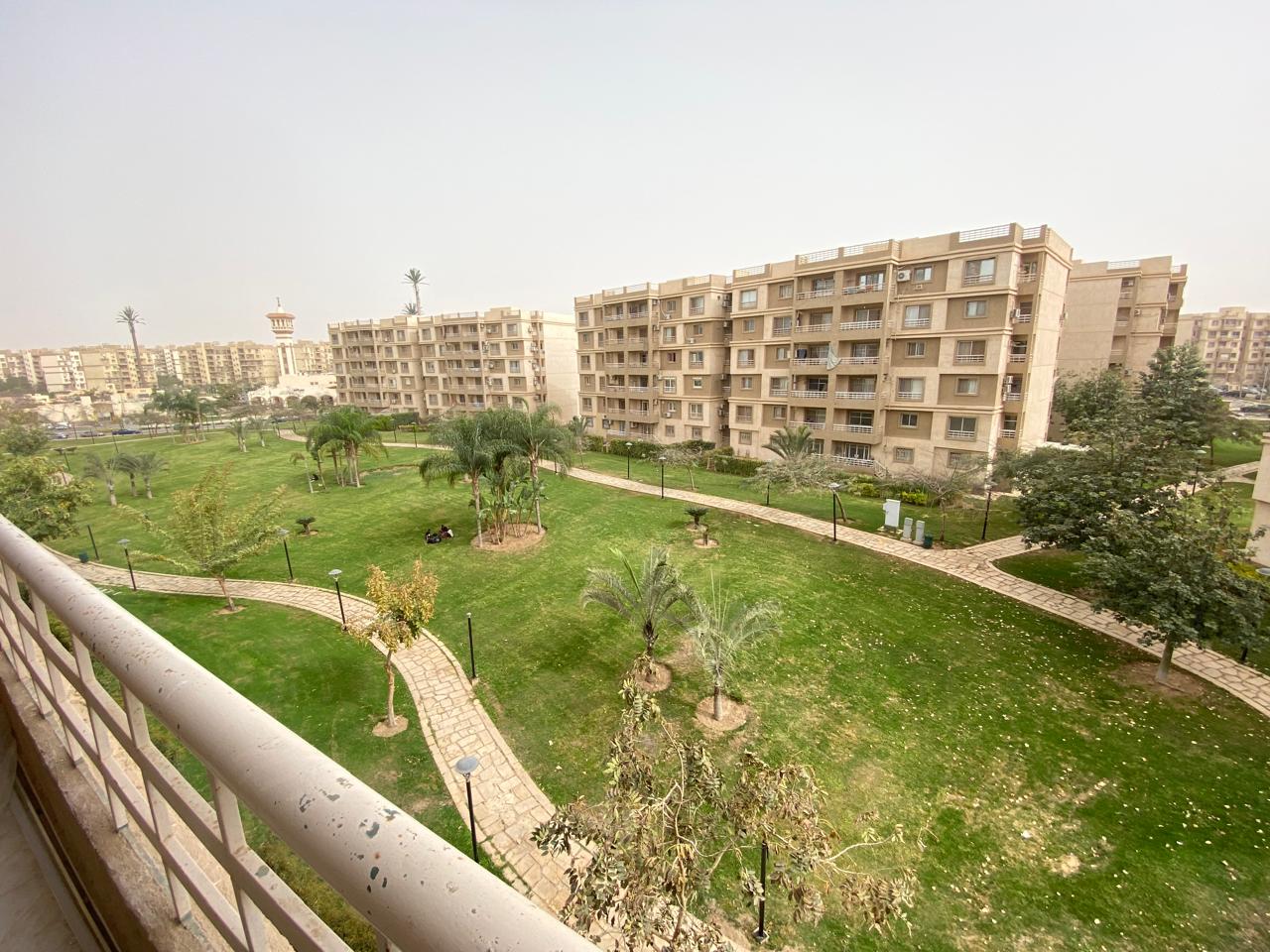 شقة في مدينتي 131 م2 للبيع كاش بحري على حديقة كبيرة تشطيب هاي لوكس استلام فوري 7,000,000 ج 